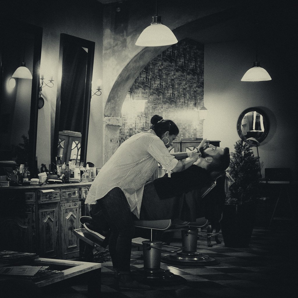 Estilista trabajando
